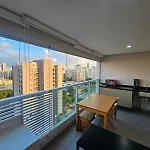 Studio Espacoso Com Varanda - Brooklin